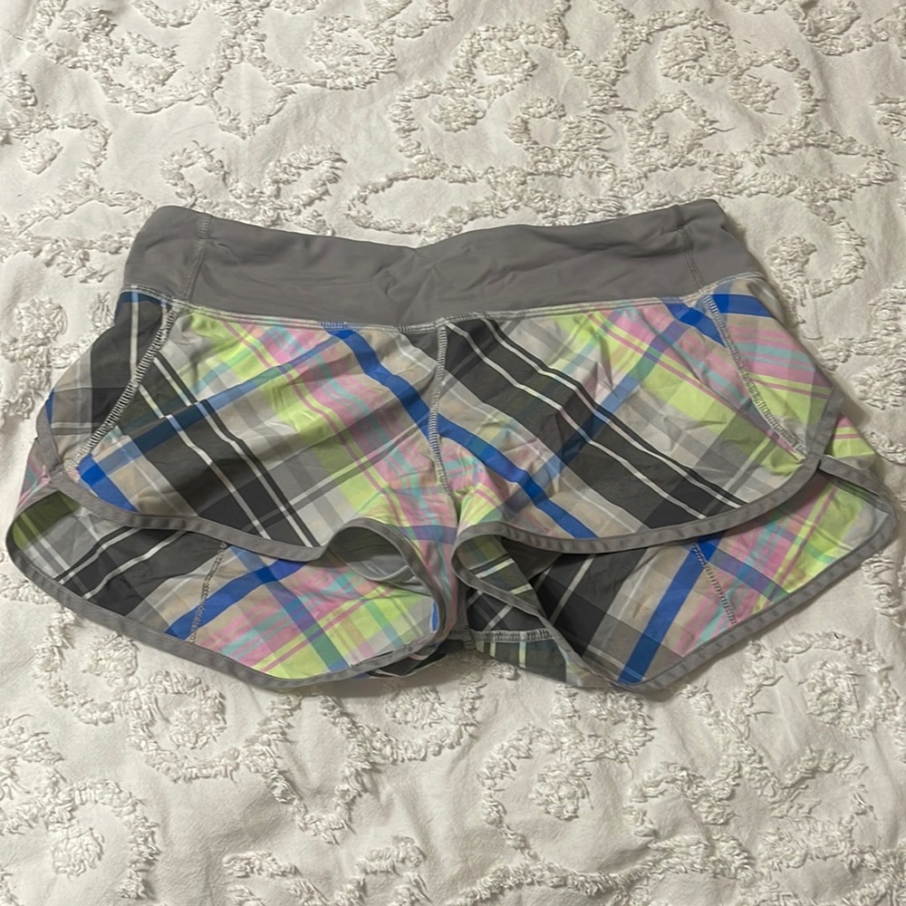 Lululemon plaid 2 way stretch speeds